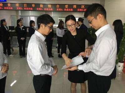 拱墅國土窗口 以技術服務為基，以文明禮儀為翼，全面提升政務服務軟實力